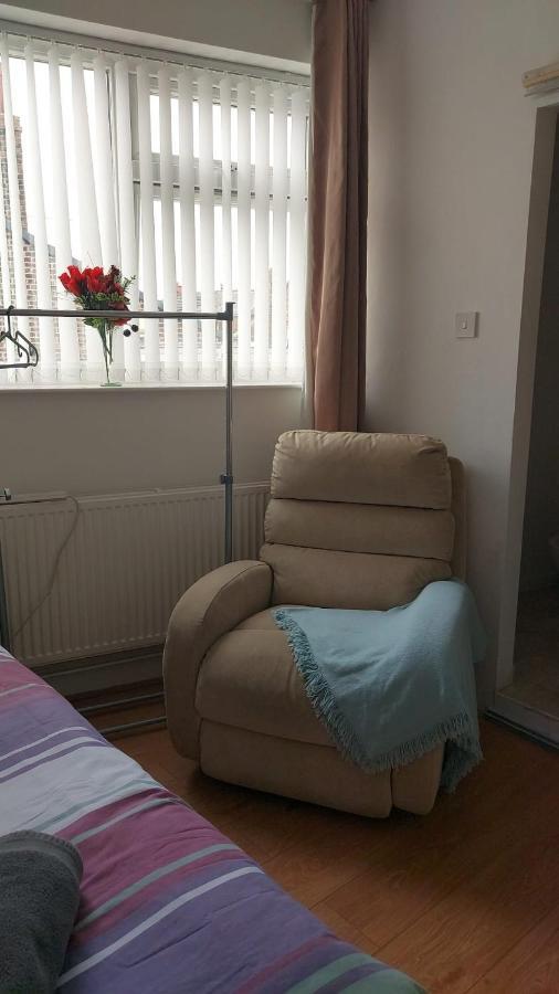 Spacious Double Room In Anfield Liverpool Kültér fotó